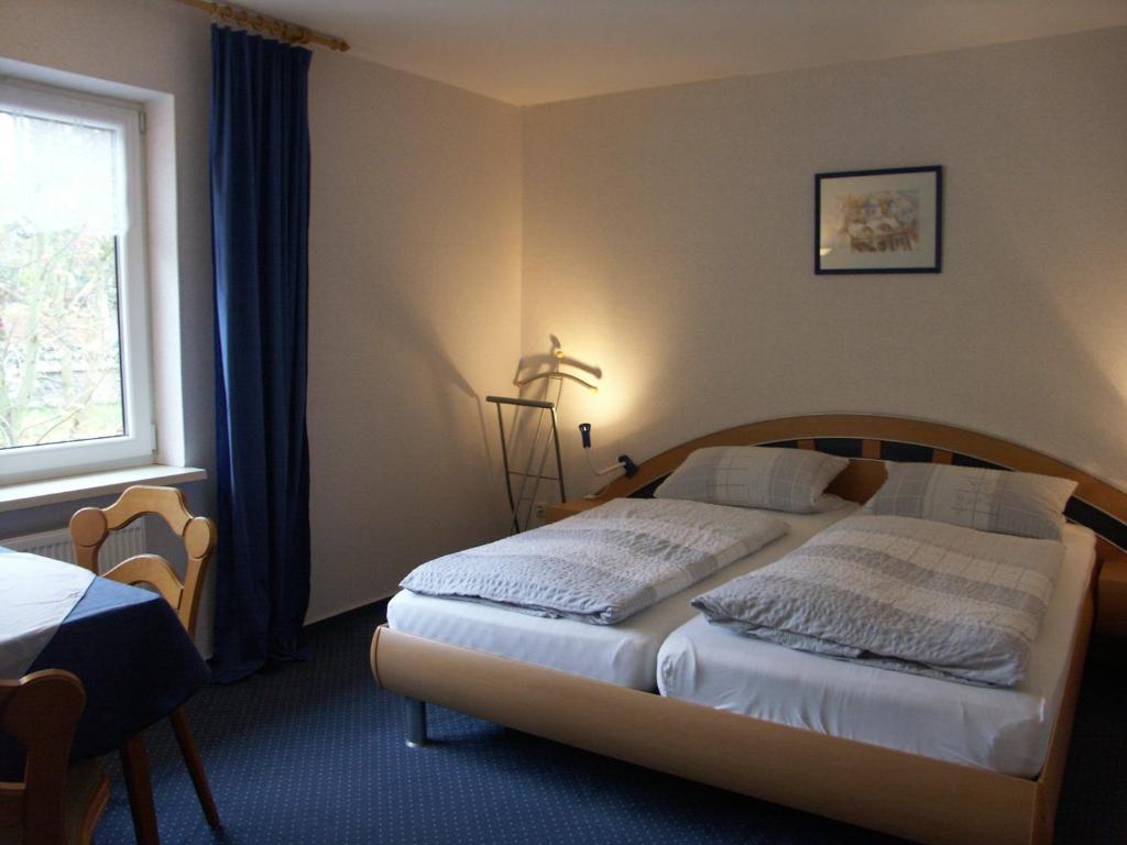 Waldpension Zum Felsenkeller Lichtenfels-Sachsenberg 部屋 写真