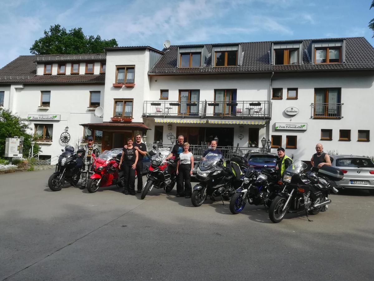 Waldpension Zum Felsenkeller Lichtenfels-Sachsenberg エクステリア 写真