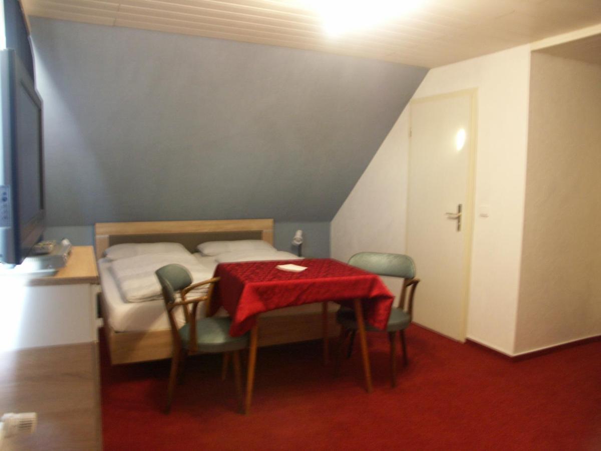 Waldpension Zum Felsenkeller Lichtenfels-Sachsenberg エクステリア 写真